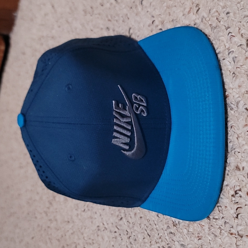 Nike SB Trucker Hat, Aerobill 1st Gen Snapback (SOLD, other site)